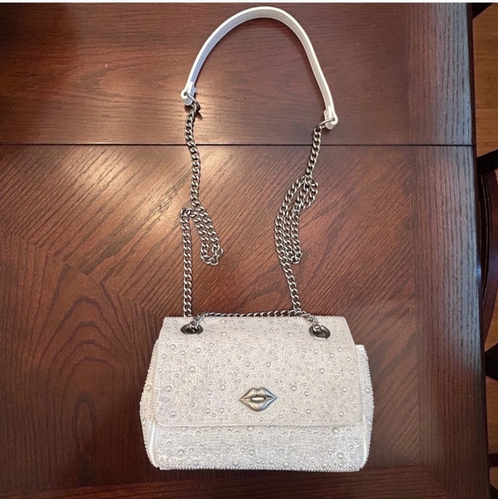Betsy Johnson Clark pumps/matching purse - Picture 8 of 9